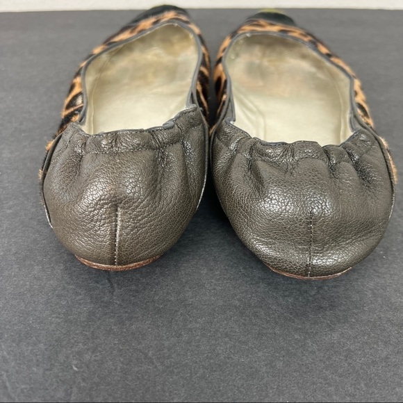 Dolce & Gabbana Animal Print Flats - Picture 4 of 8